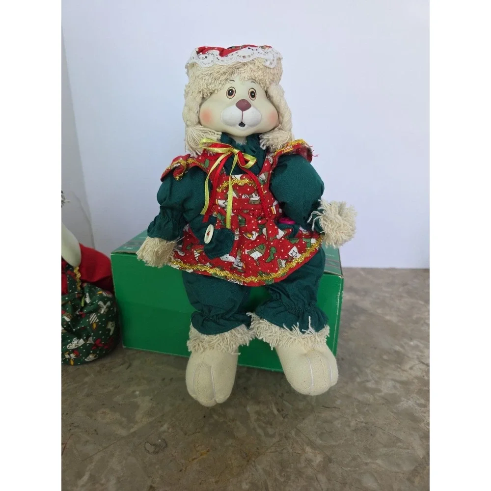 1995 House of LLoyd Christmas Around the World Hip & Hop Bunnies New In Box Vntg